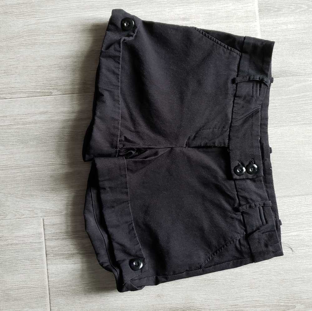 A'Gaci Dressy Shorts Size L